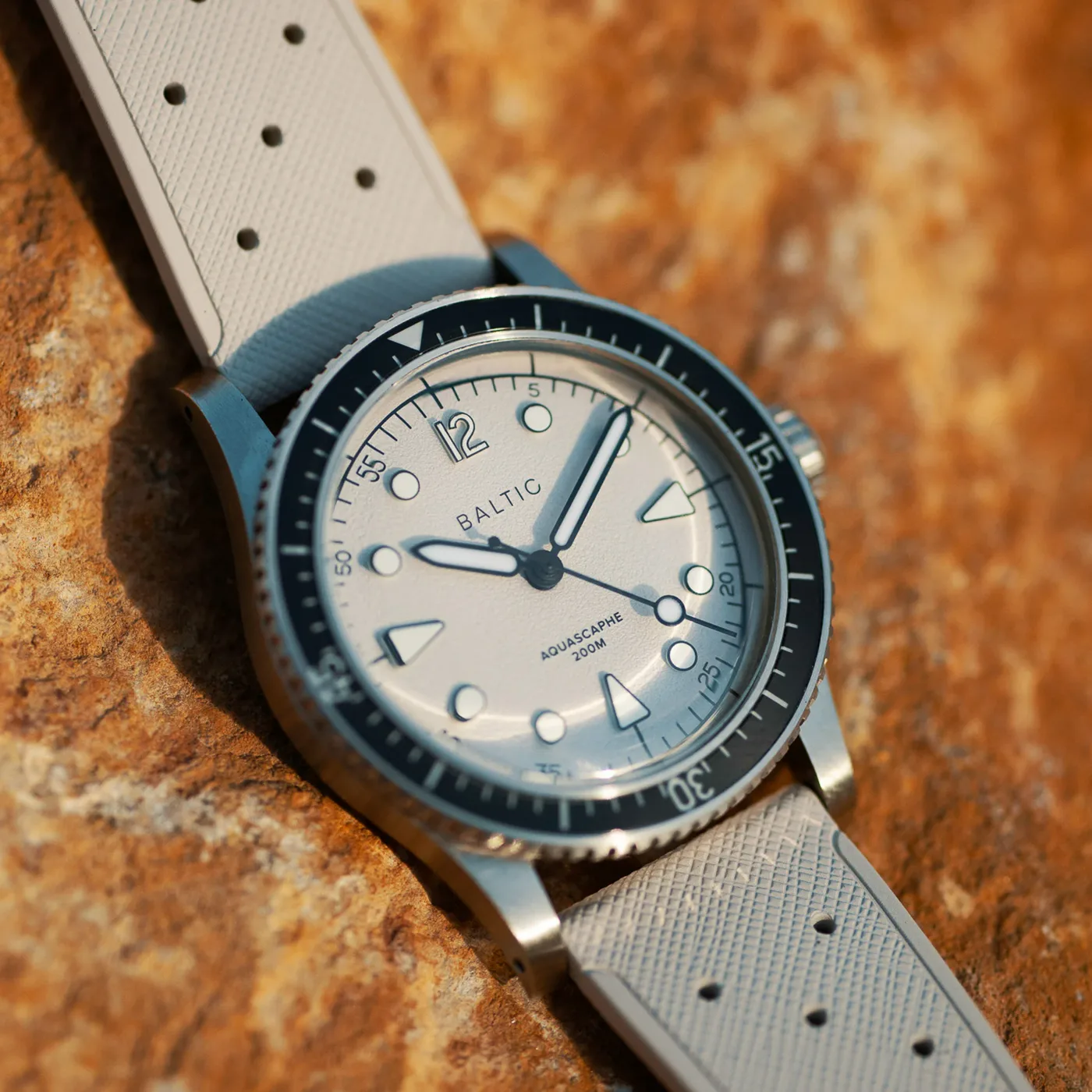 Baltic Aquascaphe MK2 diver watch, cream dial, black bezel, grey rubber strap